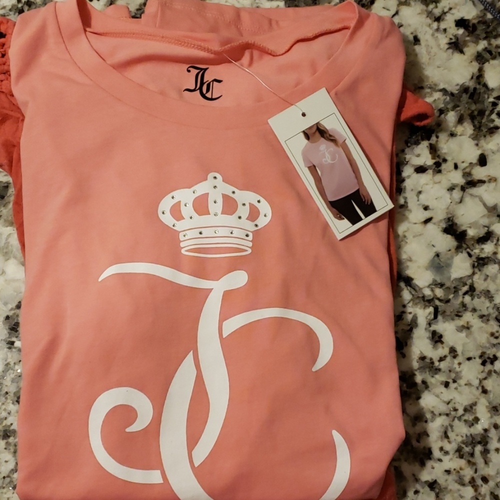 Womens  tee